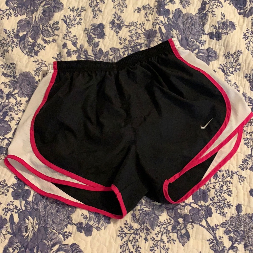 Nike Tempo Running Shorts 👟